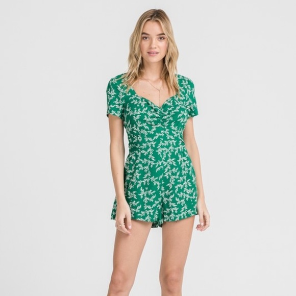 romper - Picture 1 of 3